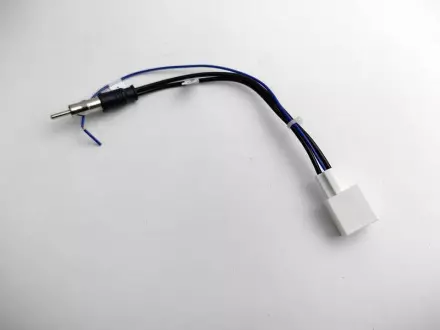 Переходник на антенну для Toyota 2009+, Subaru 2012+ двойной