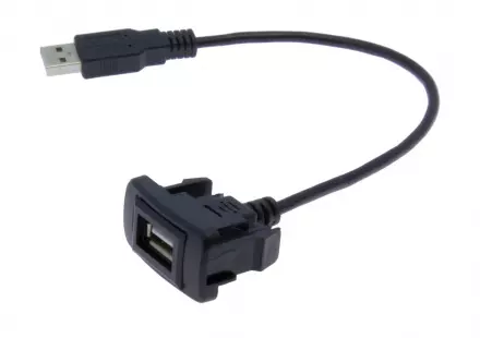 USB разъем в штатную заглушку для Toyota