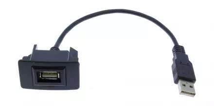USB разъем в штатную заглушку для Honda
